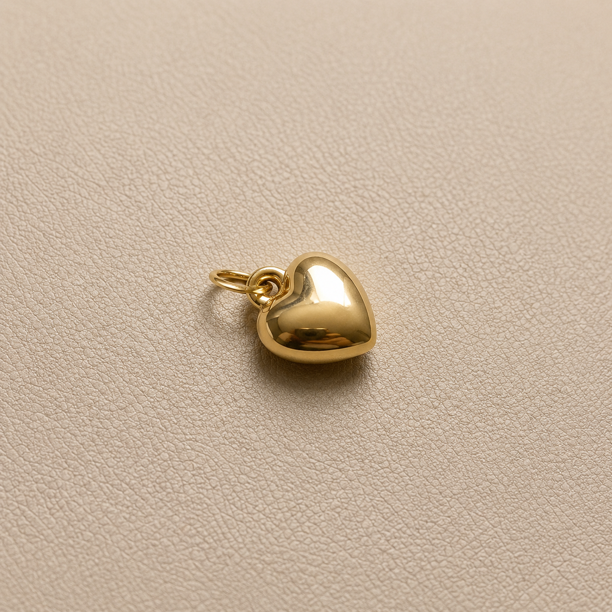 Mini gold Heart Charm
